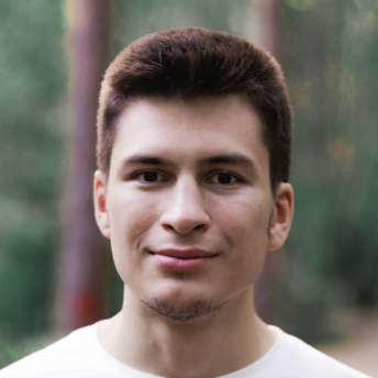 Олег Денисов — Младший шеф-редактор в Бизнес Секретах