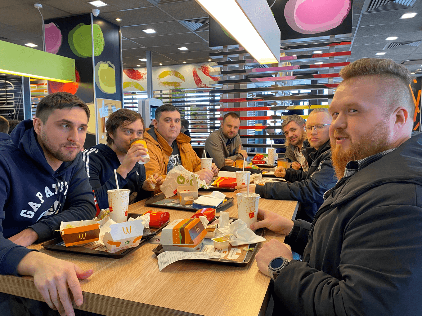 Стратегическая группа «Завгар Онлайн» в последний день работы McDonald’s в Ставрополе