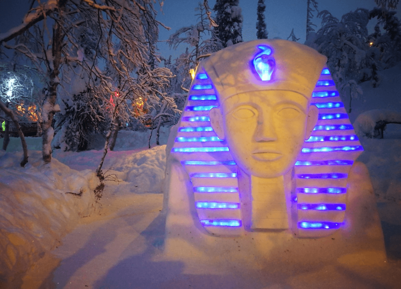 Подсветка снежный фигур 